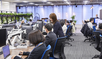 フリーアドレス制のオフィス