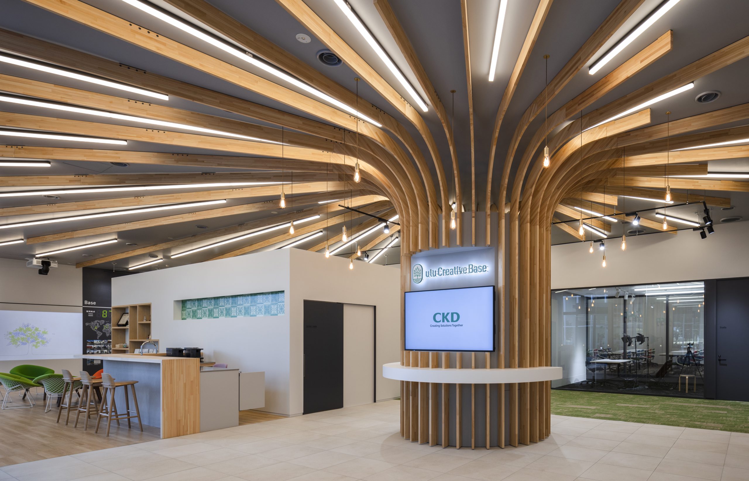 新たなイノベーションを生み出す